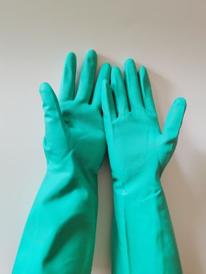 Handschoen van het antilekkage de Groene Nitril 13 van Nitril Oplosbare Bestand Duim Handschoenen