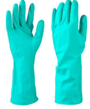 Latexvrije nitrilhandschoen van groen heavy duty nitril. Handschoenen geschikt voor medische, industriële en voedselverwerkende taken.